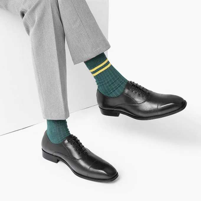 Altrique Timeless Lace-Up Allure