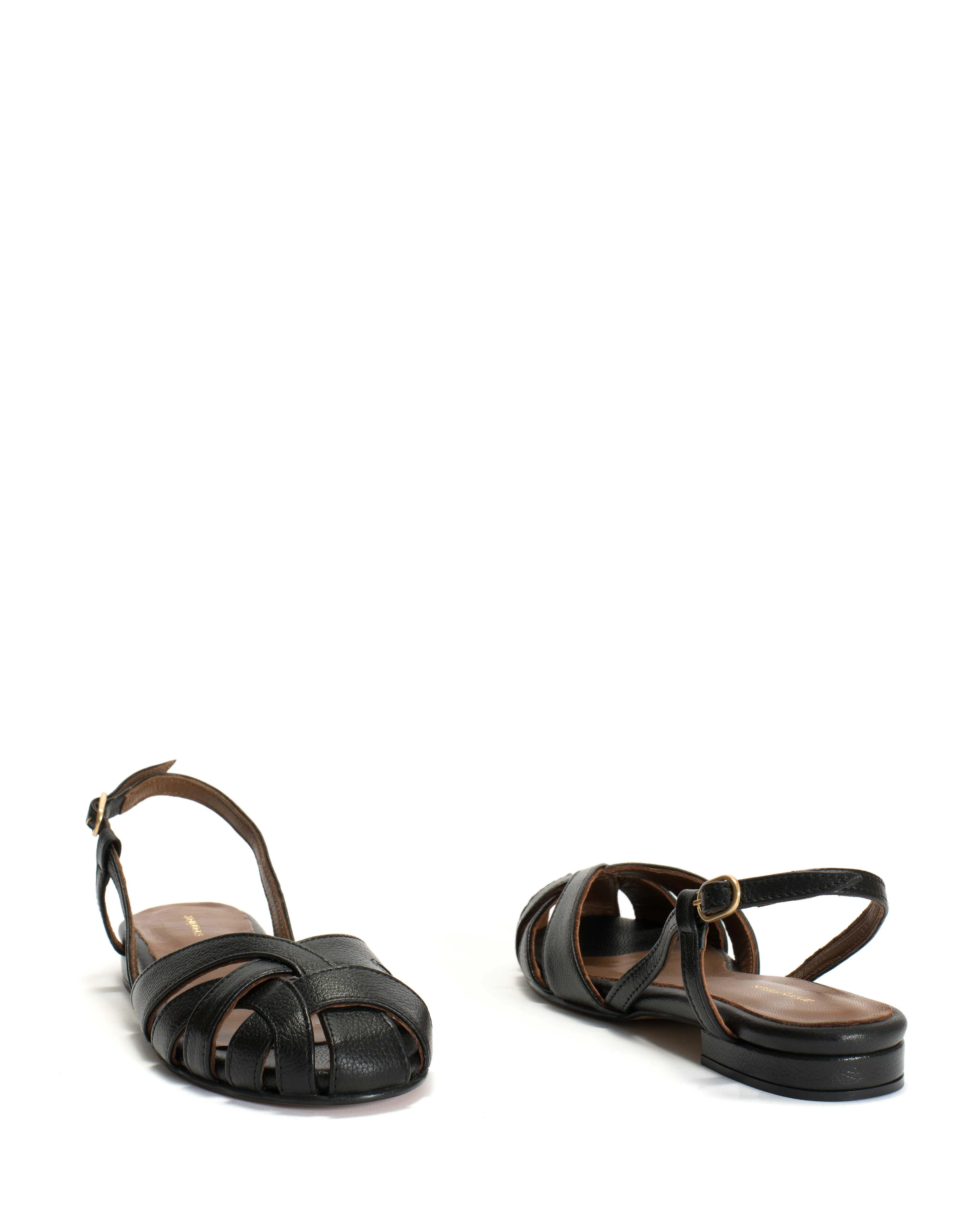 Banie 20 Grained soft calf Black
