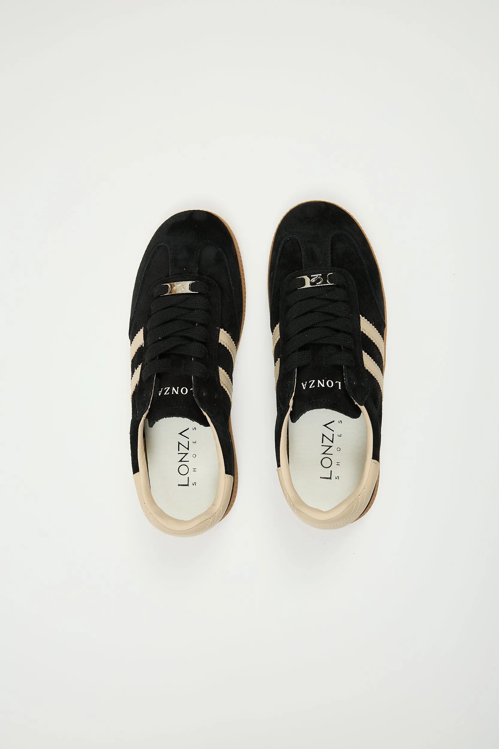 Delta Retro Black