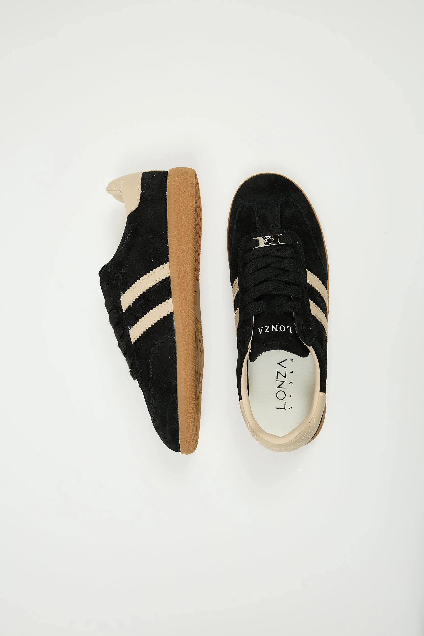 Delta Retro Black