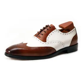 Diamoré Enchanting Lace Oxfords
