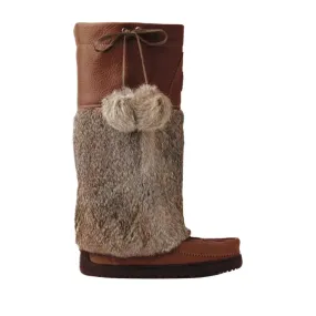 Manitobah Mukluks Womens Tall Grain Mukluk Vibram in Tobacco