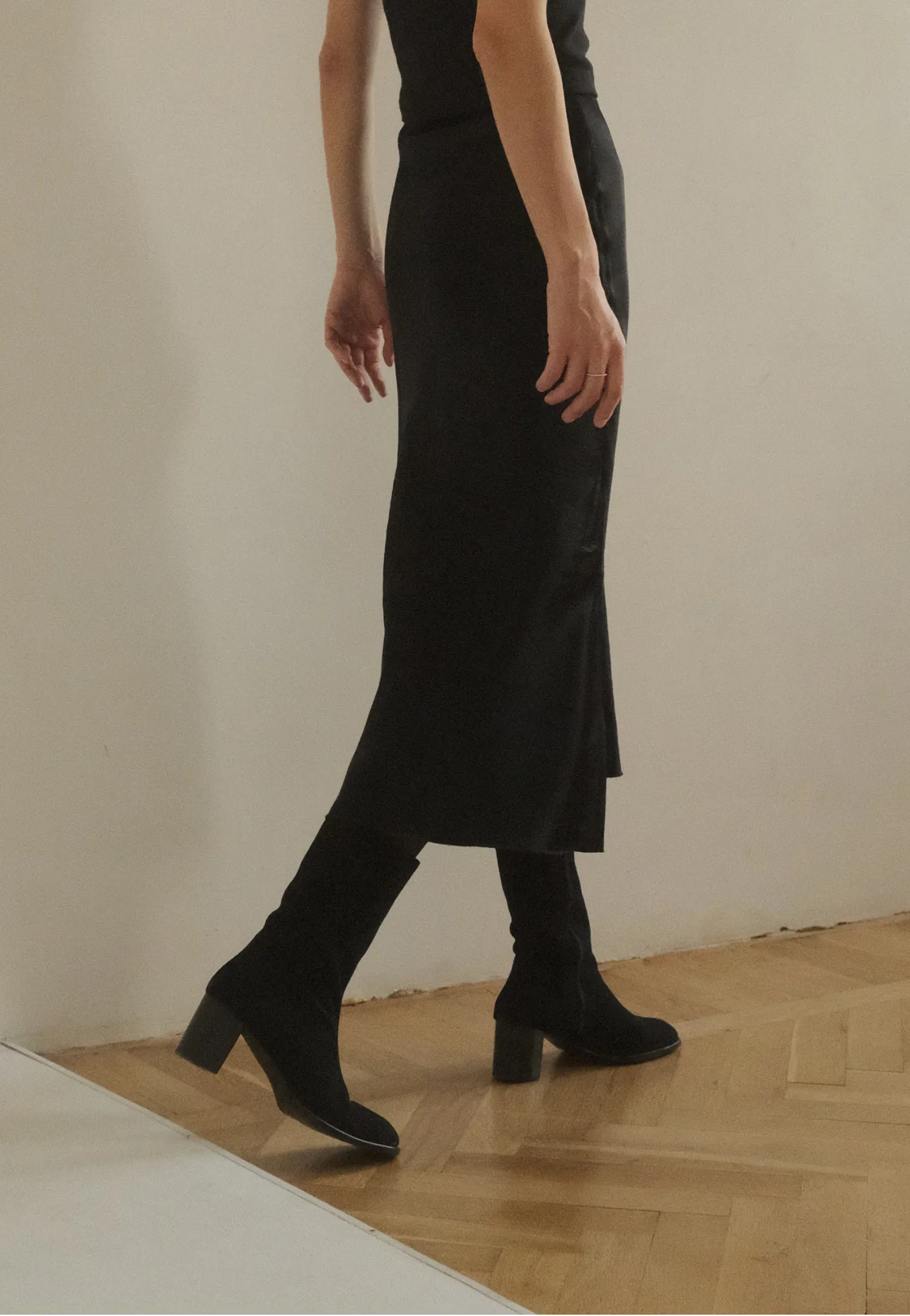Suede Boots 003 | Black