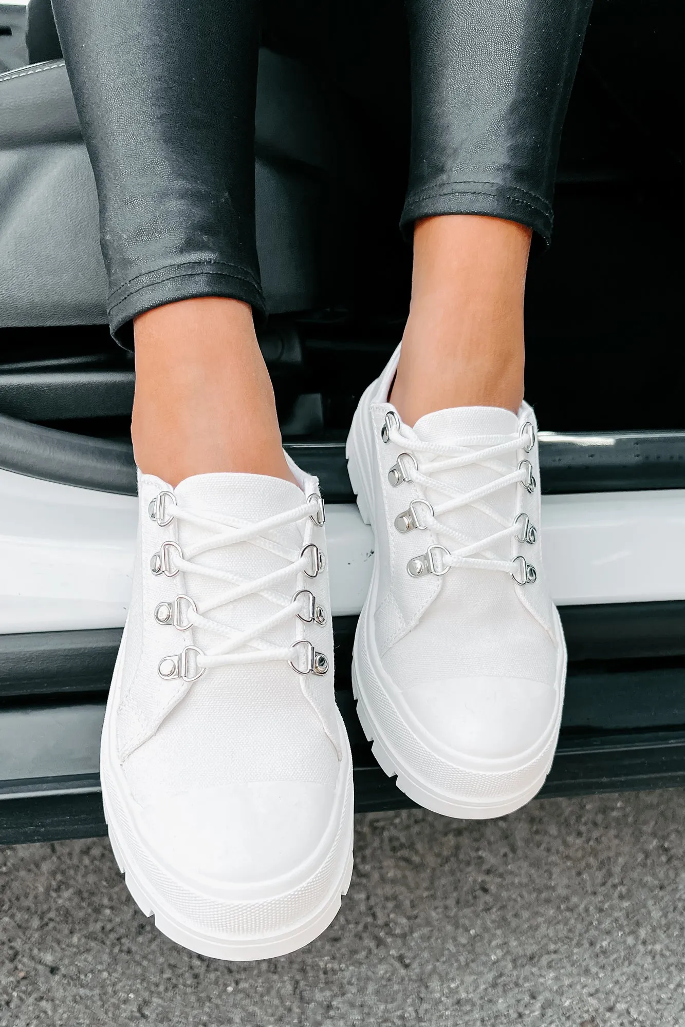 Walk It Off Canvas Lug Sneakers (White)